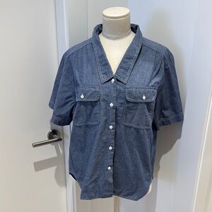 Blue Casual Button Down Shirt with Classic Design